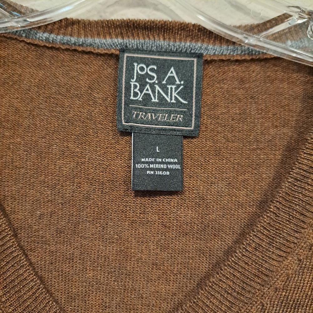 JoS. A. Bank Traveler 100% merino wool v-neck sweater lightweight brown size L - Picture 2 of 5